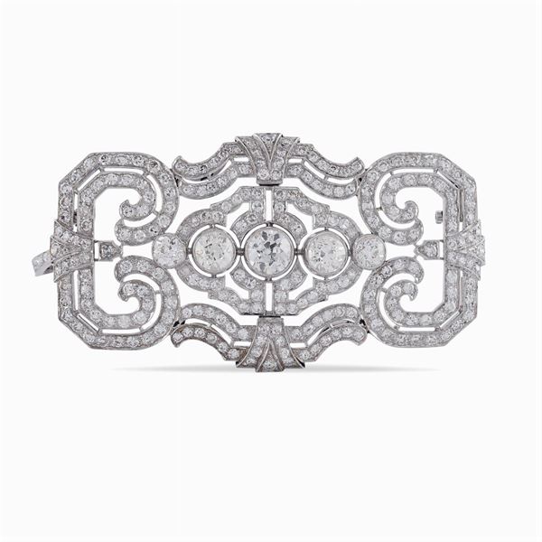 Geometric pattern pendant brooch