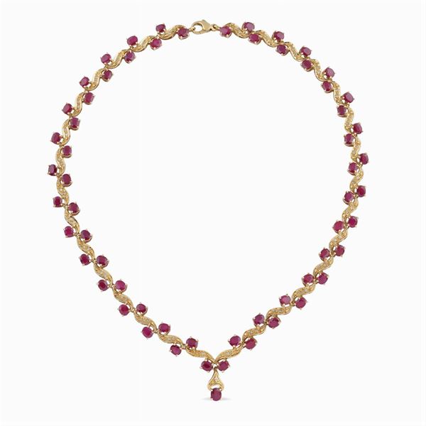 Collier in oro giallo 18kt