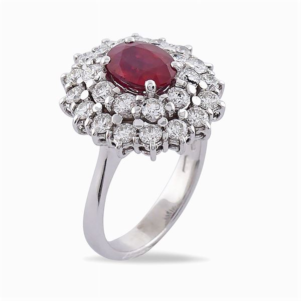 18kt white gold ring with Burma ruby