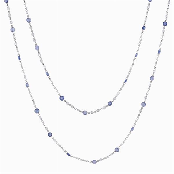 18kt white gold long necklace