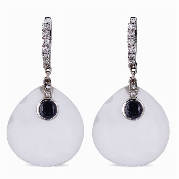 18kt white gold pendant earrings