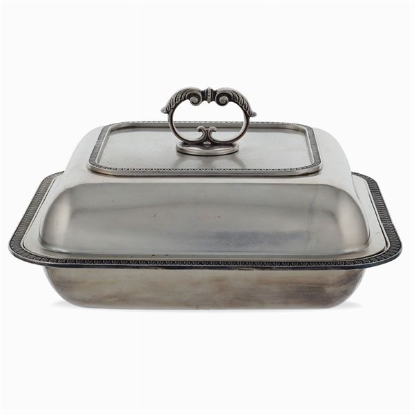 Silver vegetable dish