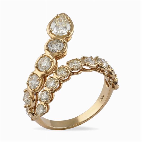 Anello a serpente in oro giallo 18kt
