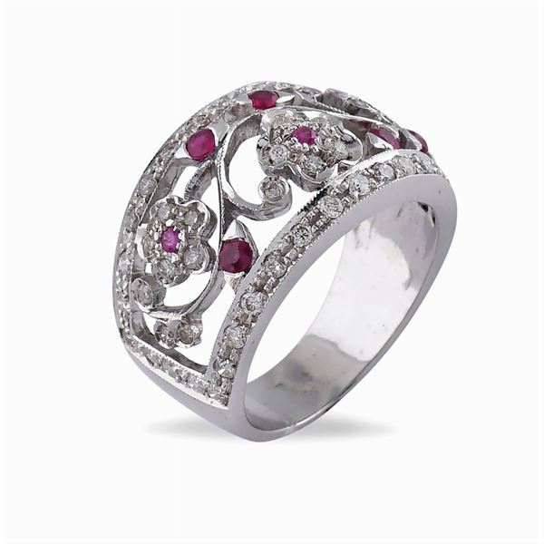 Anello in oro bianco 18kt a motivo floreale
