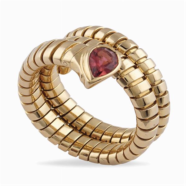 Bvlgari, anello a serpente tubogas