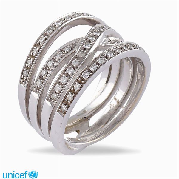 Anello a fascia in oro bianco 18kt