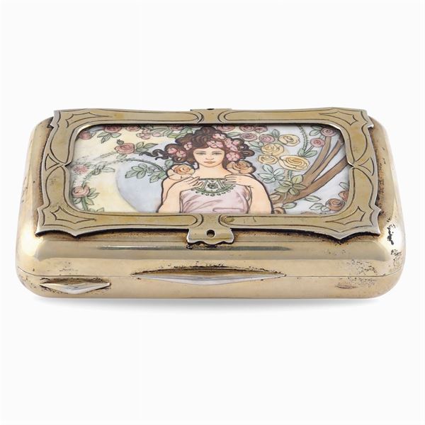Vermeil silver snuff box with miniature