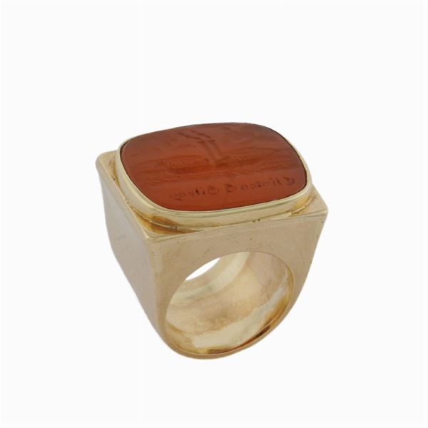 Anello chevalier in oro giallo 18kt