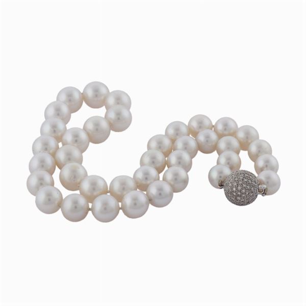 Japanese pearl necklace  - Auction Jewels AND Watches - Colasanti Casa d'Aste