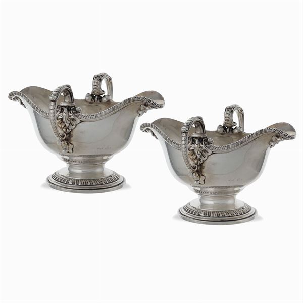 Pair of silver  (Italy, 20th century gravy boats)  - Auction FINE SILVER AND TABLEWARE - Colasanti Casa d'Aste