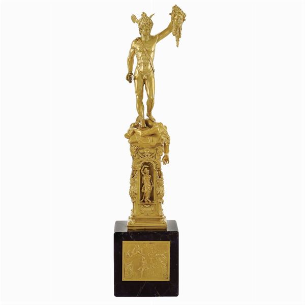 Important 18kt gold sculpture
