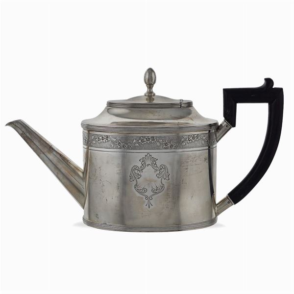 Silver tea pot  (Italy, 20th century)  - Auction FINE SILVER AND TABLEWARE - Colasanti Casa d'Aste