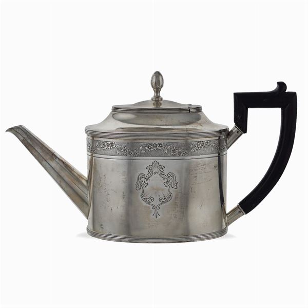Silver tea pot