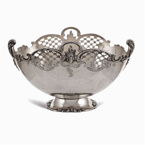 Centrotavola ovale in argento  (Italia, 1934 -1944)  - Asta ARGENTI E L'ARTE DELLA TAVOLA  - Colasanti Casa d'Aste