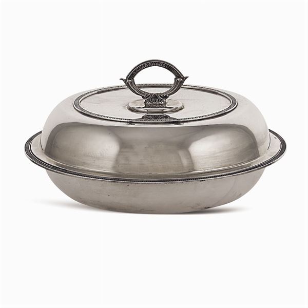 Circular silver entrée dish  (Italy, 20th century)  - Auction Fine Silver & The Art of the Table - Colasanti Casa d'Aste
