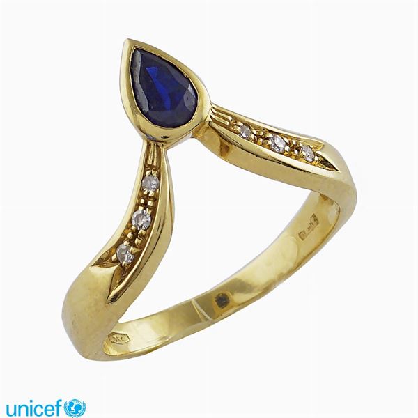 Anello in oro giallo 18kt