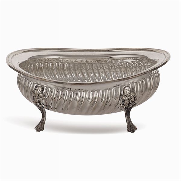 Oval silver basket