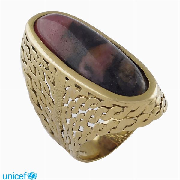 18kt gold and rhodochrosite ring