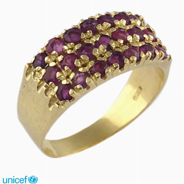 18kt gold and ruby ring