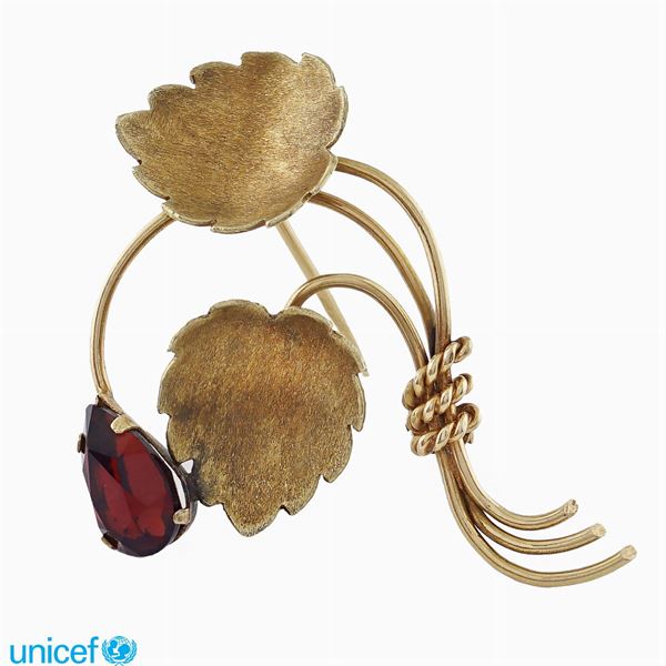 18kt satin gold brooch  (1950/60ies)  - Auction UNICEF ONLINE TIMED AUCTION - Colasanti Casa d'Aste