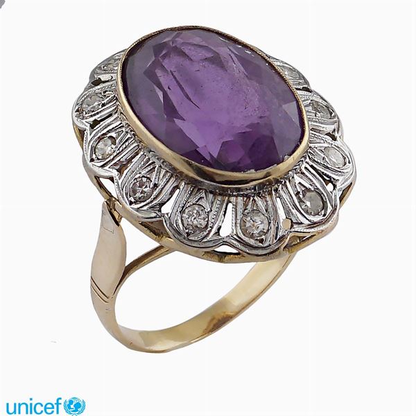 Rose and white gold ring with amethyst