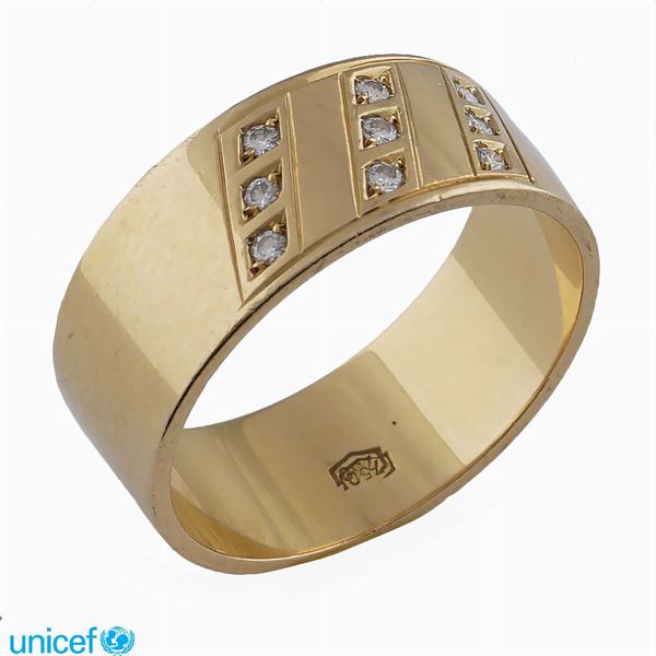 Anello a fascia in oro giallo 18kt  - Asta UNICEF ASTA A TEMPO ONLINE - Colasanti Casa d'Aste