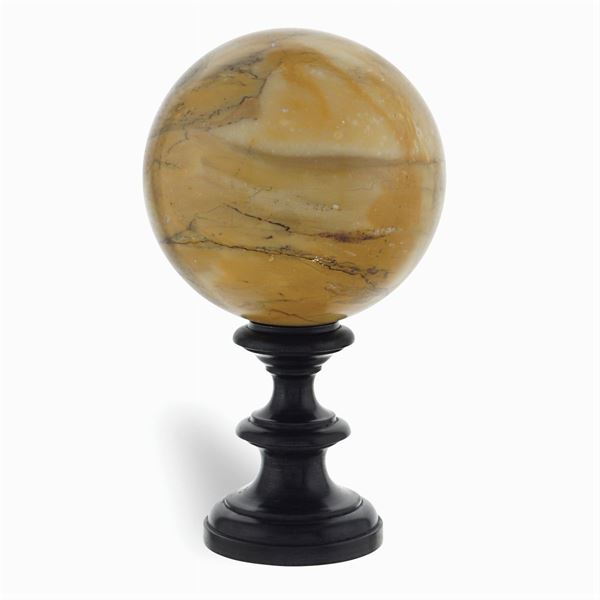 Siena marble sphere  (Italy, old manifacture)  - Auction Fine Art From a Tuscan Property - Colasanti Casa d'Aste