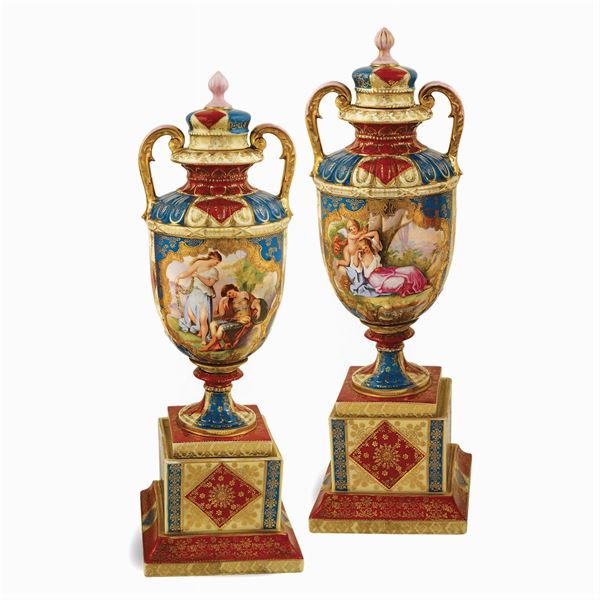 Pair of porcelain potiches  (Vienna, 19th-20th century)  - Auction Fine Art From a Tuscan Property - Colasanti Casa d'Aste