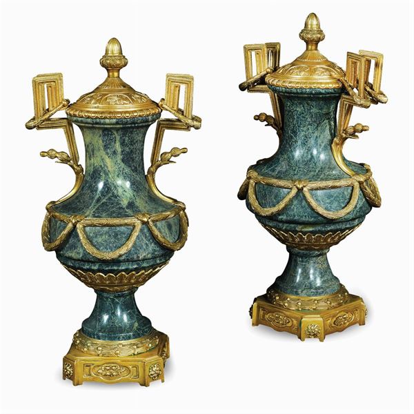 Pair of large green marble vases  (France, 20th century)  - Auction Fine Art From a Tuscan Property - Colasanti Casa d'Aste