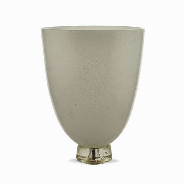 Glass table lamp