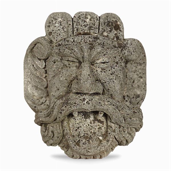 Grotesque mask