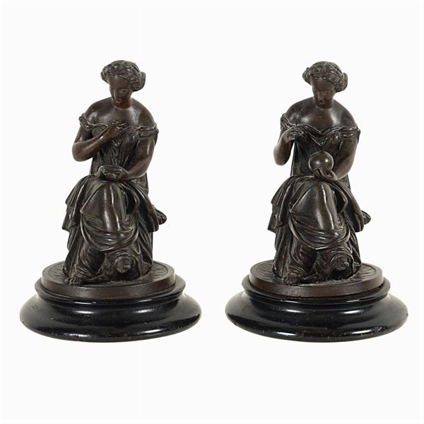 Coppia di sculture in bronzo brunito  (Francia, XIX Sec.)  - Asta FINE ART DA UNA DIMORA TOSCANA  - Colasanti Casa d'Aste