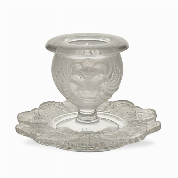 Group of two crystal Lalique objects
