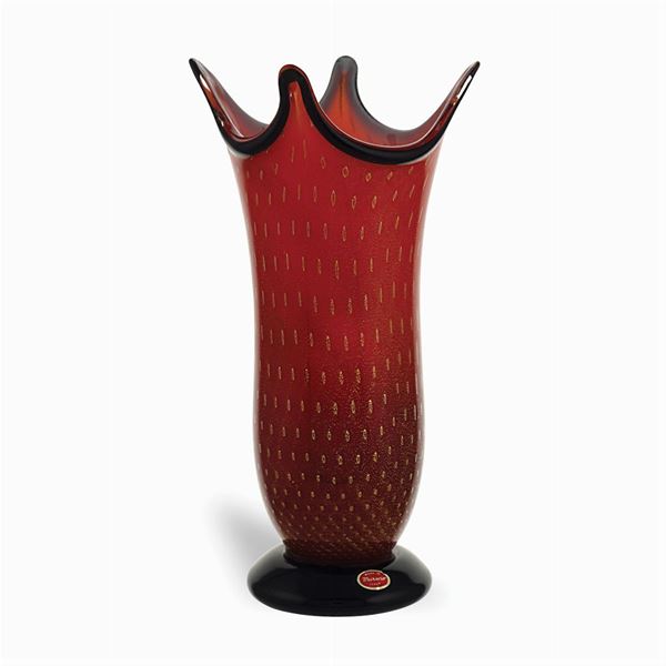 Vaso in vetro incamiciato rosso, nero e lattimo
