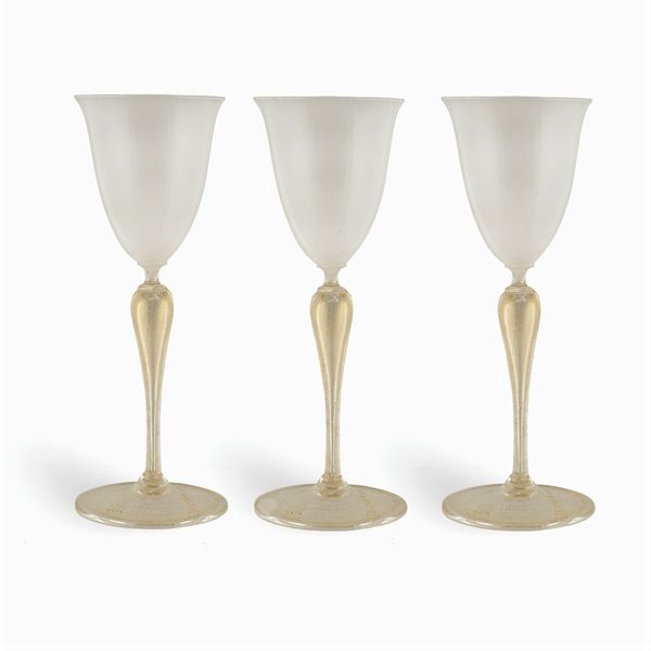 Eleven glasses