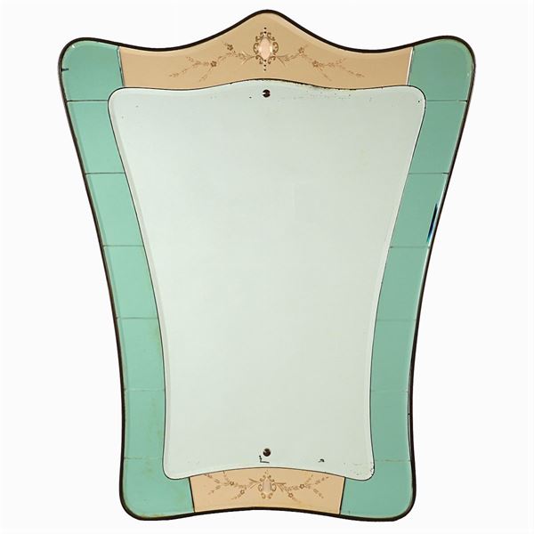 Shaped line mirror
