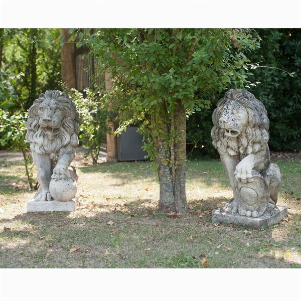 Coppia di sculture in pietra di Vicenza  (vecchia manifattura)  - Asta FINE ART DA UNA DIMORA TOSCANA  - Colasanti Casa d'Aste