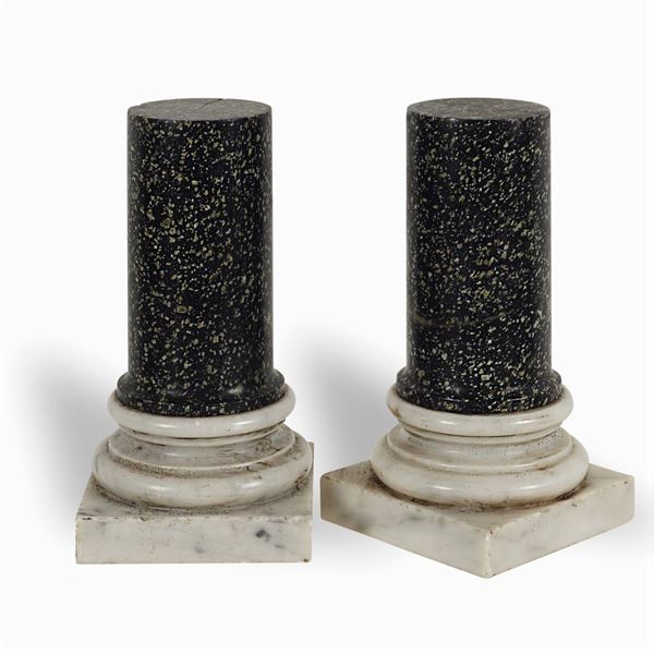 Pair of black porphyry columns  (Rome, old manifacture)  - Auction Fine Art From a Tuscan Property - Colasanti Casa d'Aste