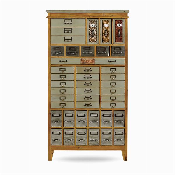Industrial design chest of drawers  (20th century)  - Auction Costume and sketches - I - Colasanti Casa d'Aste