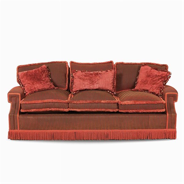 Three-seat sofa'