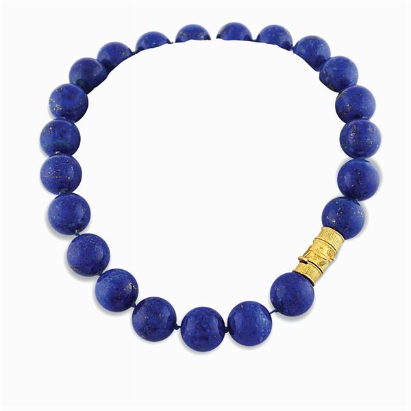 Collier with one strand of lapis lapzuli spheres