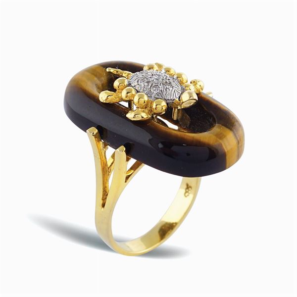 Anello in oro giallo 14kt e occhio di tigre