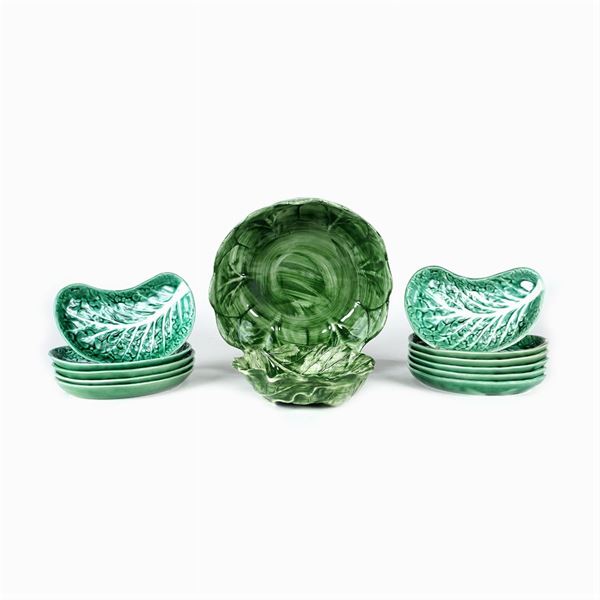 Group of 13 ceramic objects