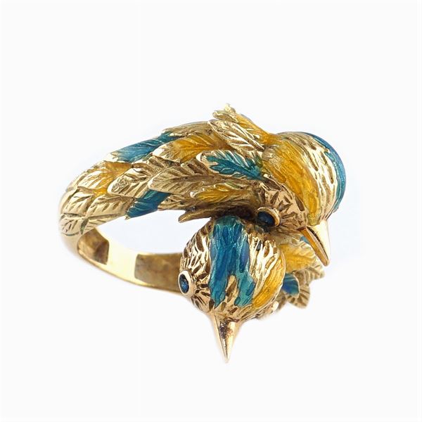 A contrarié ring