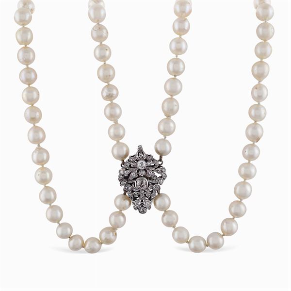 Collana a due fili di perle coltivate