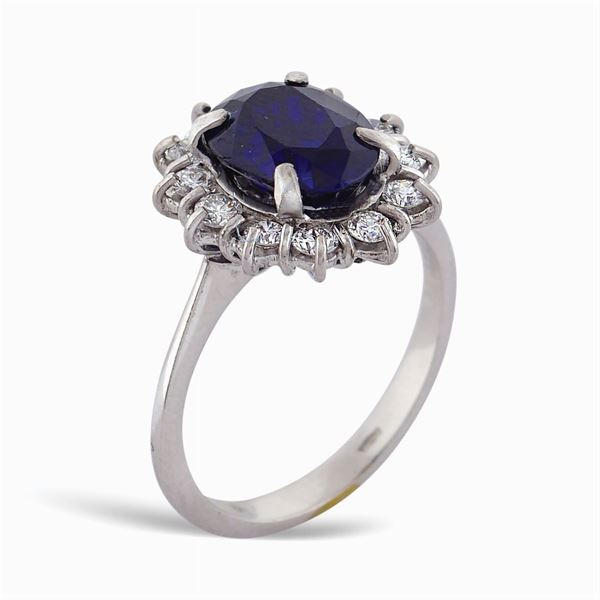 Anello in oro bianco 18kt con zaffiro