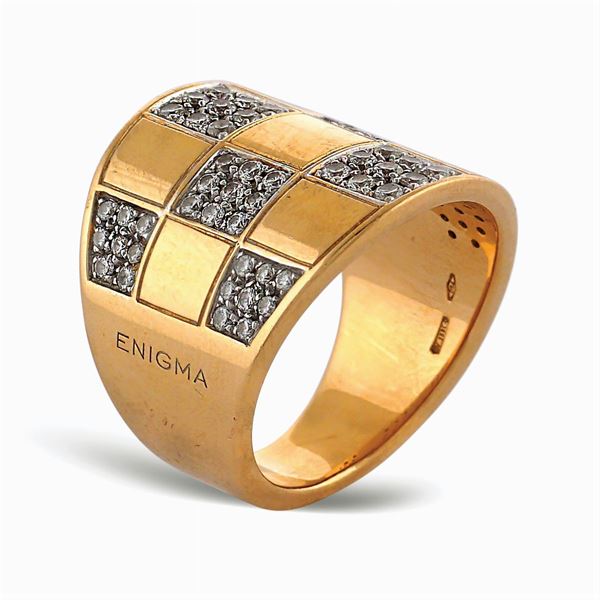 Enigma by Gianni Bulgari, chess pattern ring