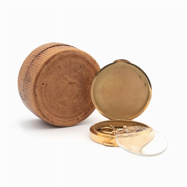 Catena in oro giallo 18kt con lente d'ingrandimento