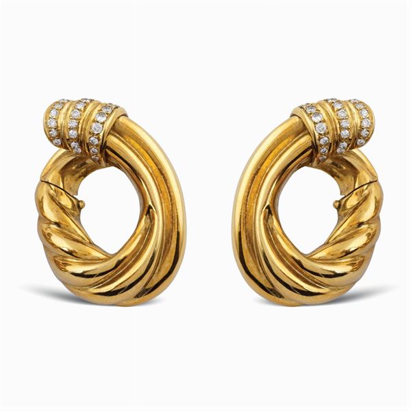 Orecchini creole in oro giallo 18kt a torchon