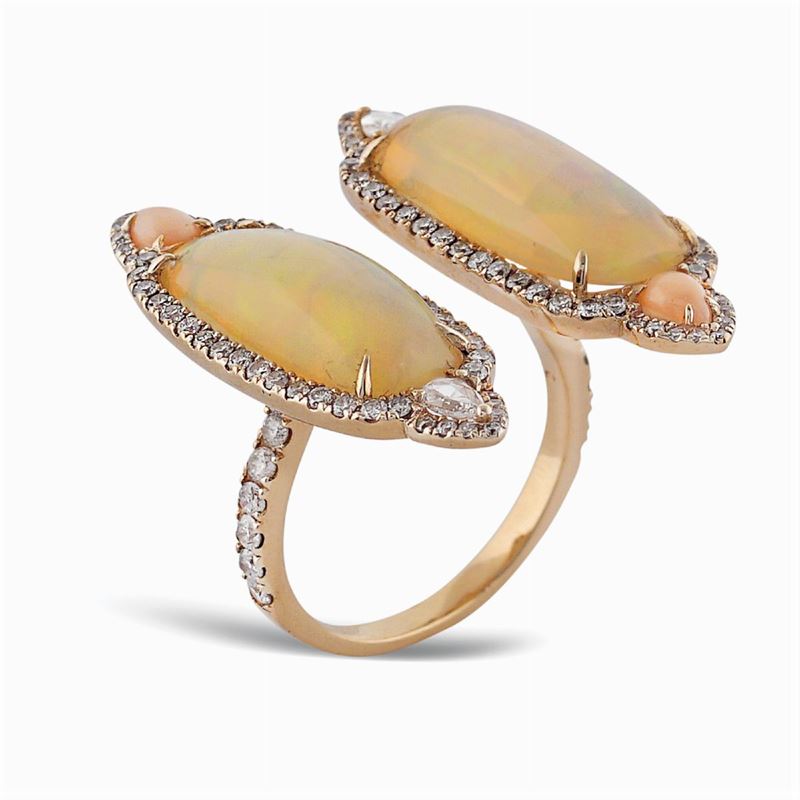 Anello in Oro Rosa 18kt con Due Opali Arlecchino